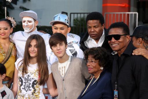 Jackson Family and Bieber