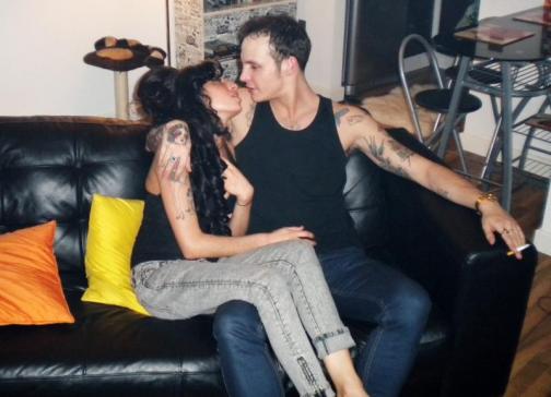 Amy Winehouse, Blake Fielder-Civil Cuddle