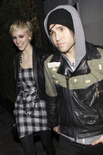 Ashlee Simpson, Pete Wentz Pic