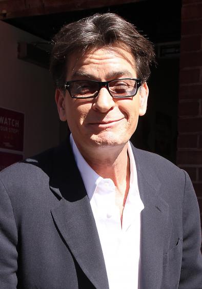 Charlie Sheen: Out of Control, Partying Like a Madman With Porn Stars Again, Friends Say » Celebrity Gossip