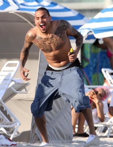 Chris Brown Goofs Off