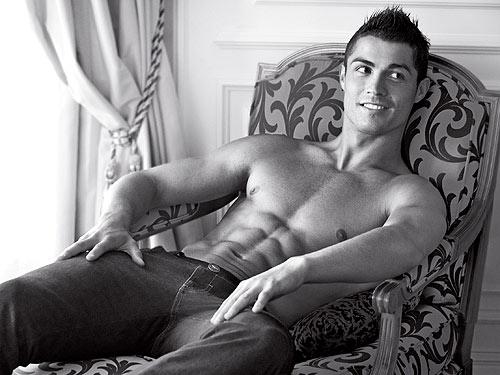 Cristiano Ronaldo Shirtless Picture