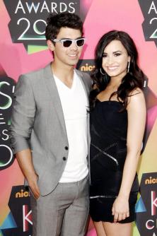 Demi Lovato and Joe Jonas Picture