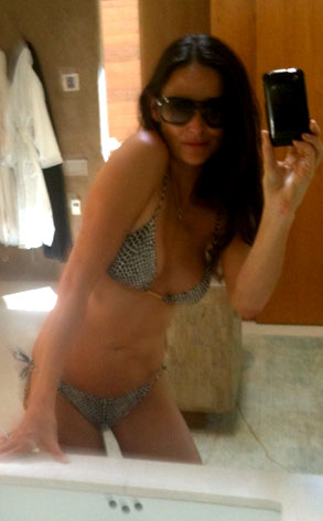 Demi Moore has taken this Twitter photo of herself Sort of lame Yes