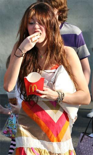 fast-food-eater_305x506