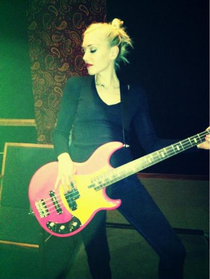 Gwen Stefani Twit Pic