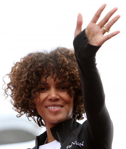 Hi, Halle Berry!