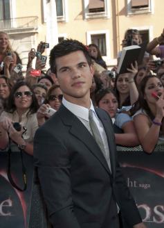 In Love with Lautner