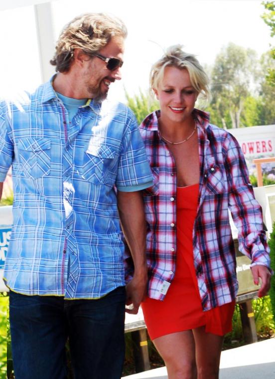 jason-trawick-and-britney_552x759.jpg