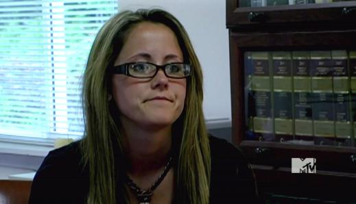 Jenelle Evans, Glasses