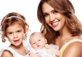 Jessica Alba and Daughters