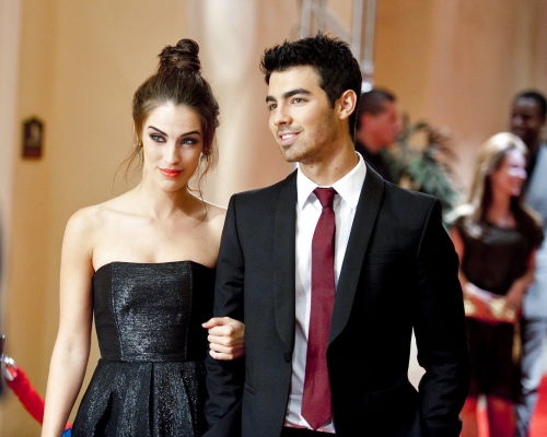 Welcome to 90210 Joe Jonas The pop star appears as himself on the episode