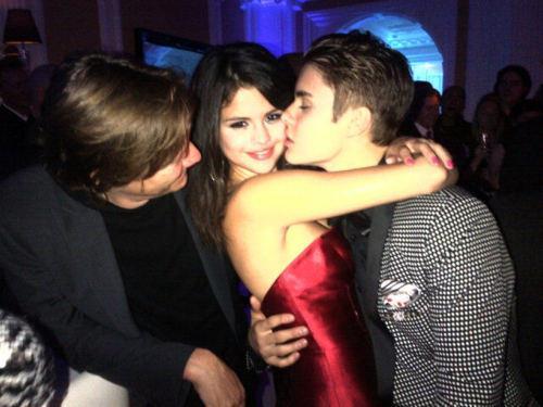 Justin Bieber and Selena Gomez Photograph
