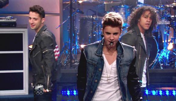 Justin Bieber Performs on NBC