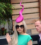 Lady Gaga, Sperm Hat
