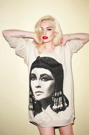 Lindsay Lohan T-Shirt