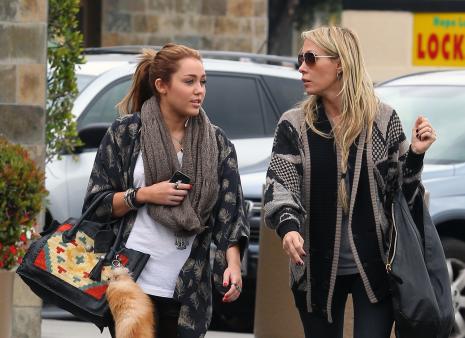Miley and Tish