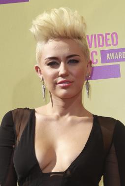 Miley Cyrus at the 2012 VMAs