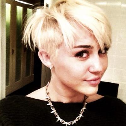 Hollywood Hair on Miley Cyrus Short Hair 401x401 Jpg