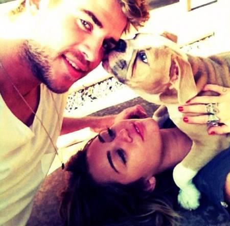 Miley Cyrus Twitter Picture