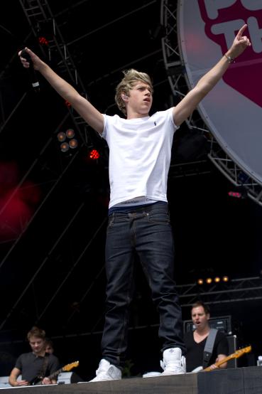 Niall Horan on Stage