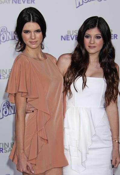 Premiere Sisters