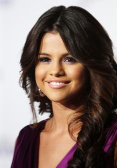 Pretty Selena Gomez Pic
