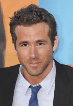 Ryan Reynolds Premiere Photo