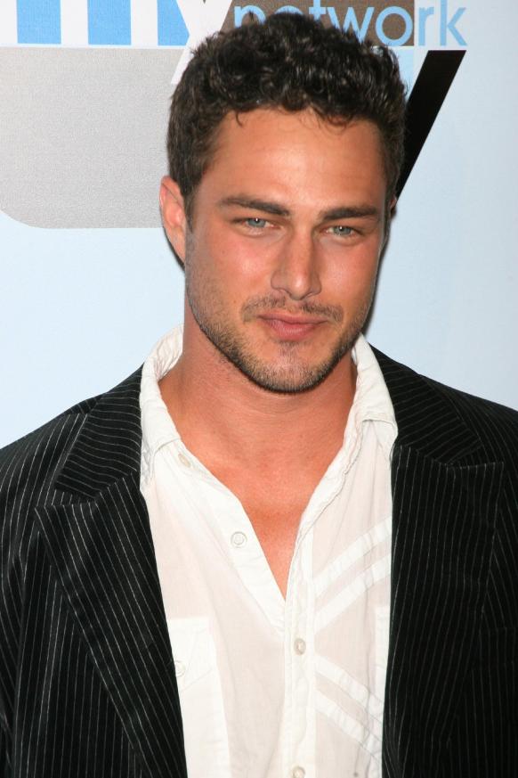 This is Taylor Kinney He is the boyfriend of Lady Gaga