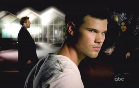 Taylor Lautner Still