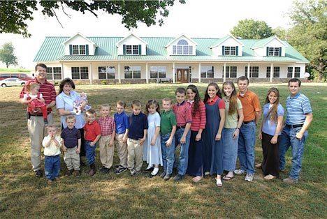 20 Kids And Counting! Michelle Duggar Is Pregnant – Again 
