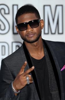 Usher at the VMAs