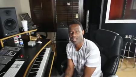 Brian McKnight - Let Me Show You How Your Pussy Works