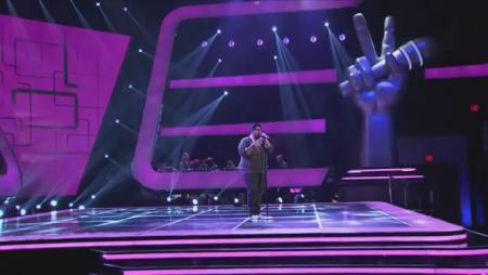 Daniel Rosa - Somebody That I Used to Know (The Voice Blind Audition)