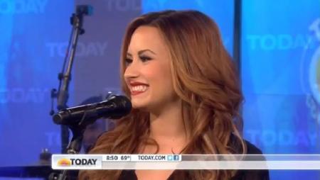 Demi Lovato - "Give Your Heart A Break" (The Today Show)