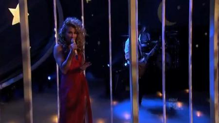 Haley Reinhart - "Free" (American Idol Results Show)