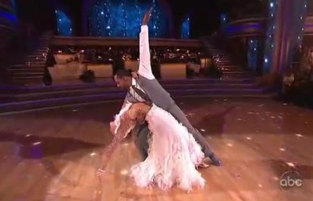 Jaleel White & Kym Johnson - Cha-Cha (DWTS Week 1)