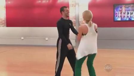 Katherine Jenkins & Mark Ballas - Foxtrot (DWTS Week 1)