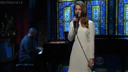 Lana Del Rey -  Video Games (The Late Show with David Letterman)